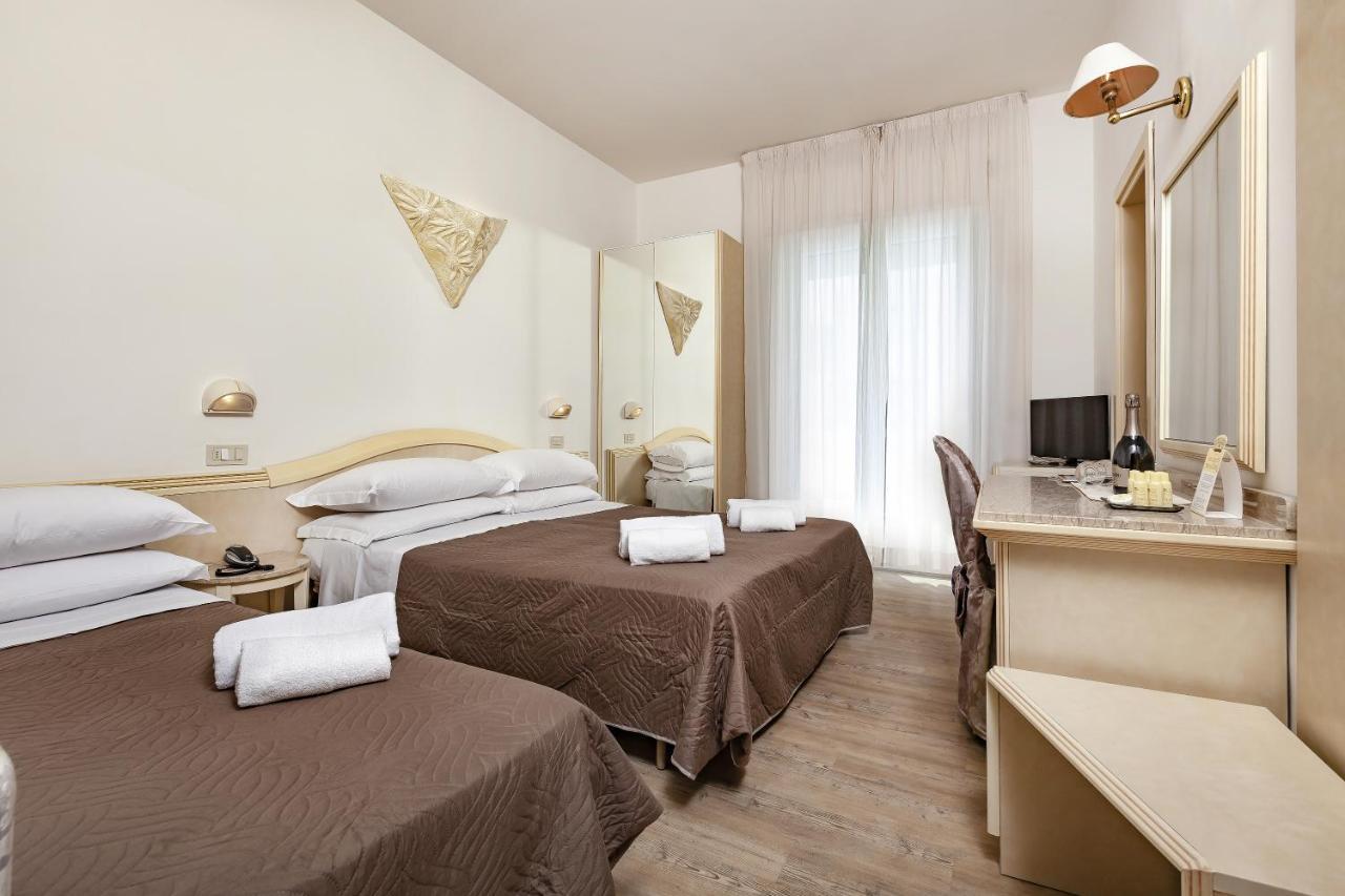 Ariminum Hotel ريميني المظهر الخارجي الصورة