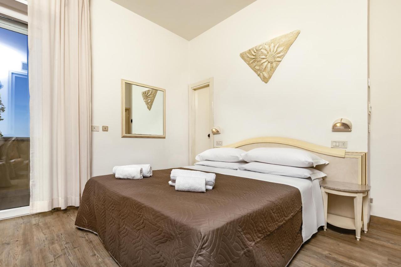 Ariminum Hotel ريميني المظهر الخارجي الصورة