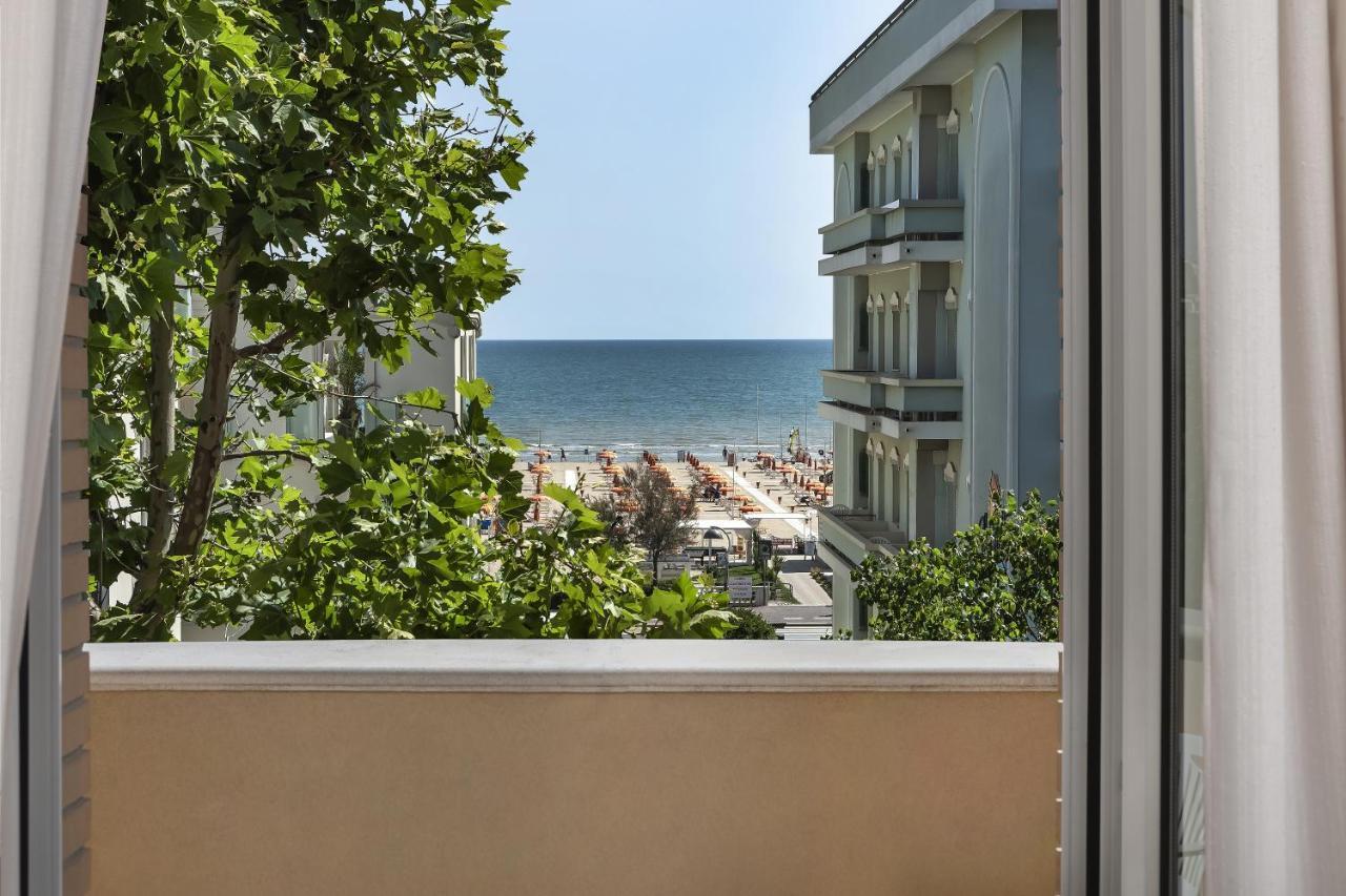 Ariminum Hotel ريميني المظهر الخارجي الصورة
