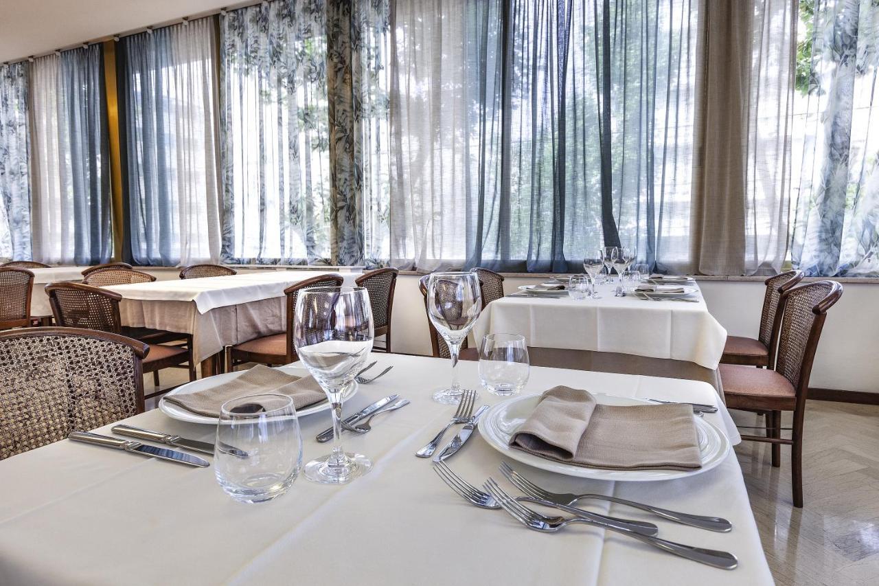 Ariminum Hotel ريميني المظهر الخارجي الصورة