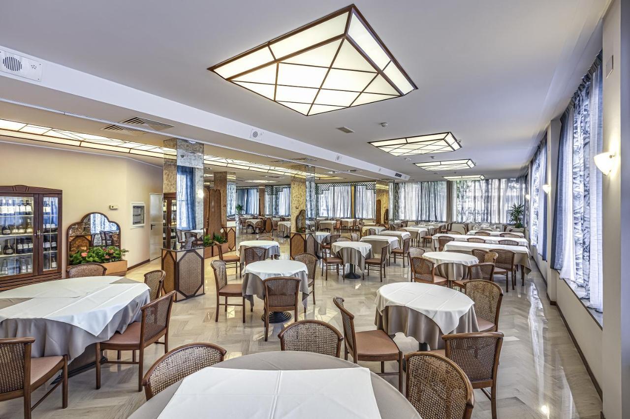 Ariminum Hotel ريميني المظهر الخارجي الصورة