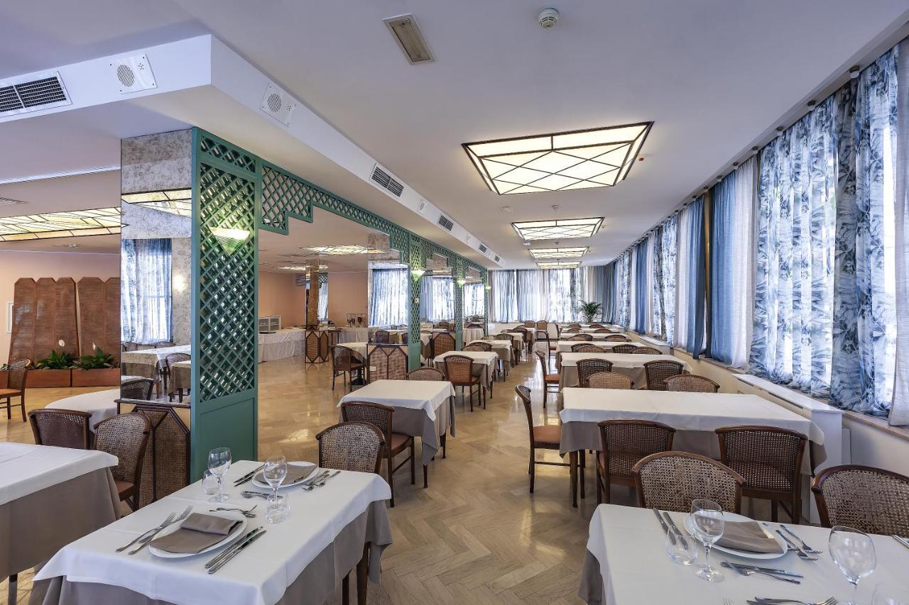 Ariminum Hotel ريميني المظهر الخارجي الصورة
